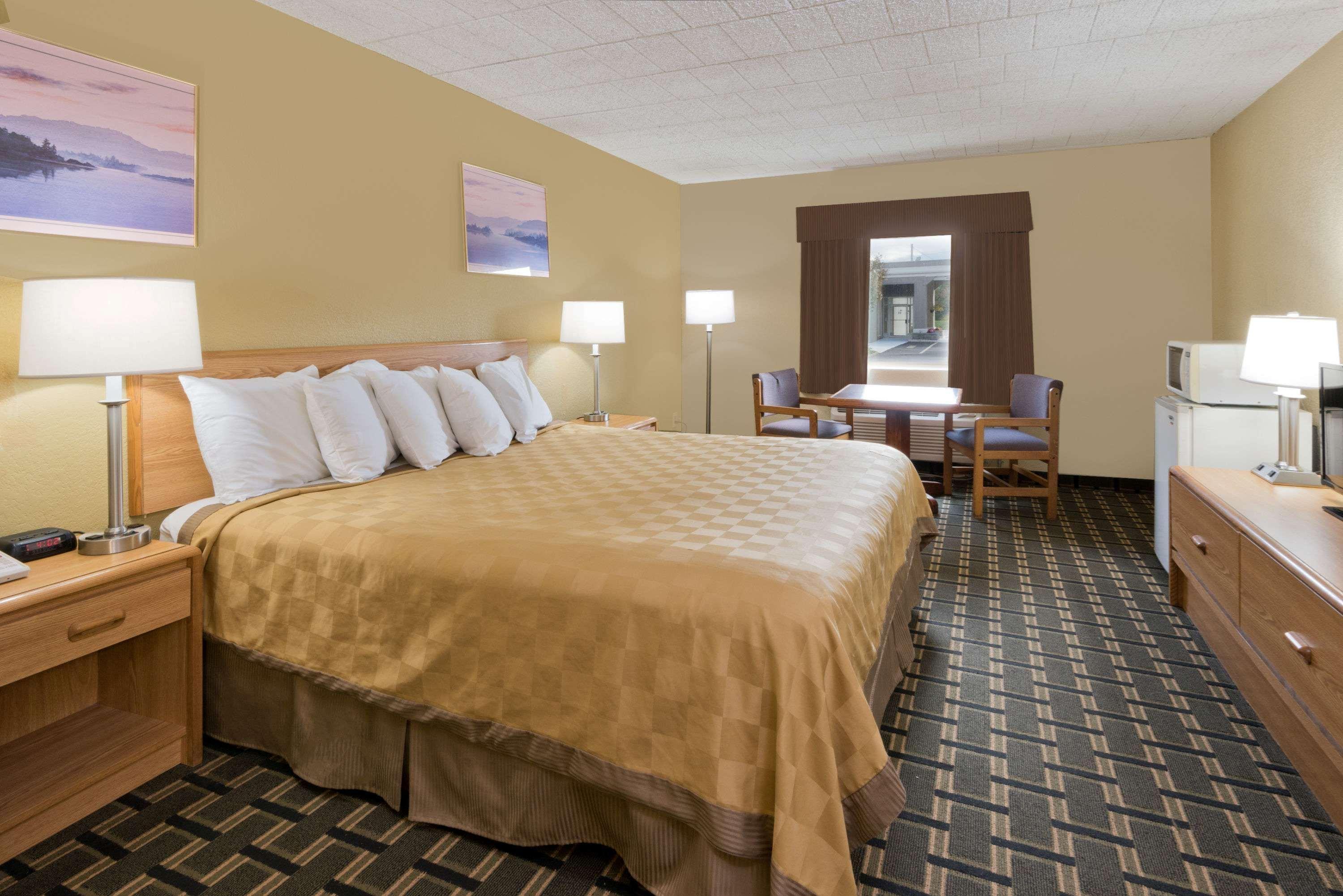 Days Inn By Wyndham Batavia Darien Lake Theme Park Kültér fotó